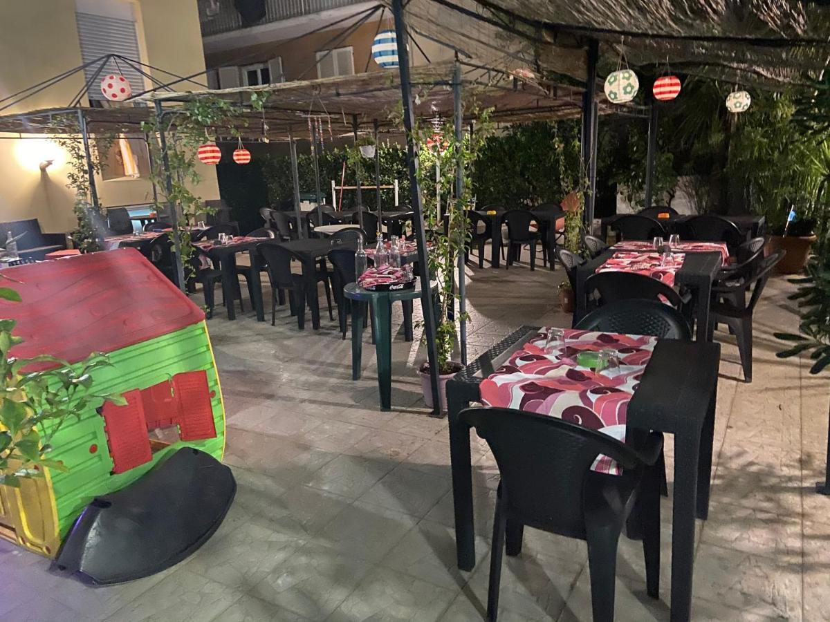Piccolo Hotel Di Lavagna Εξωτερικό φωτογραφία